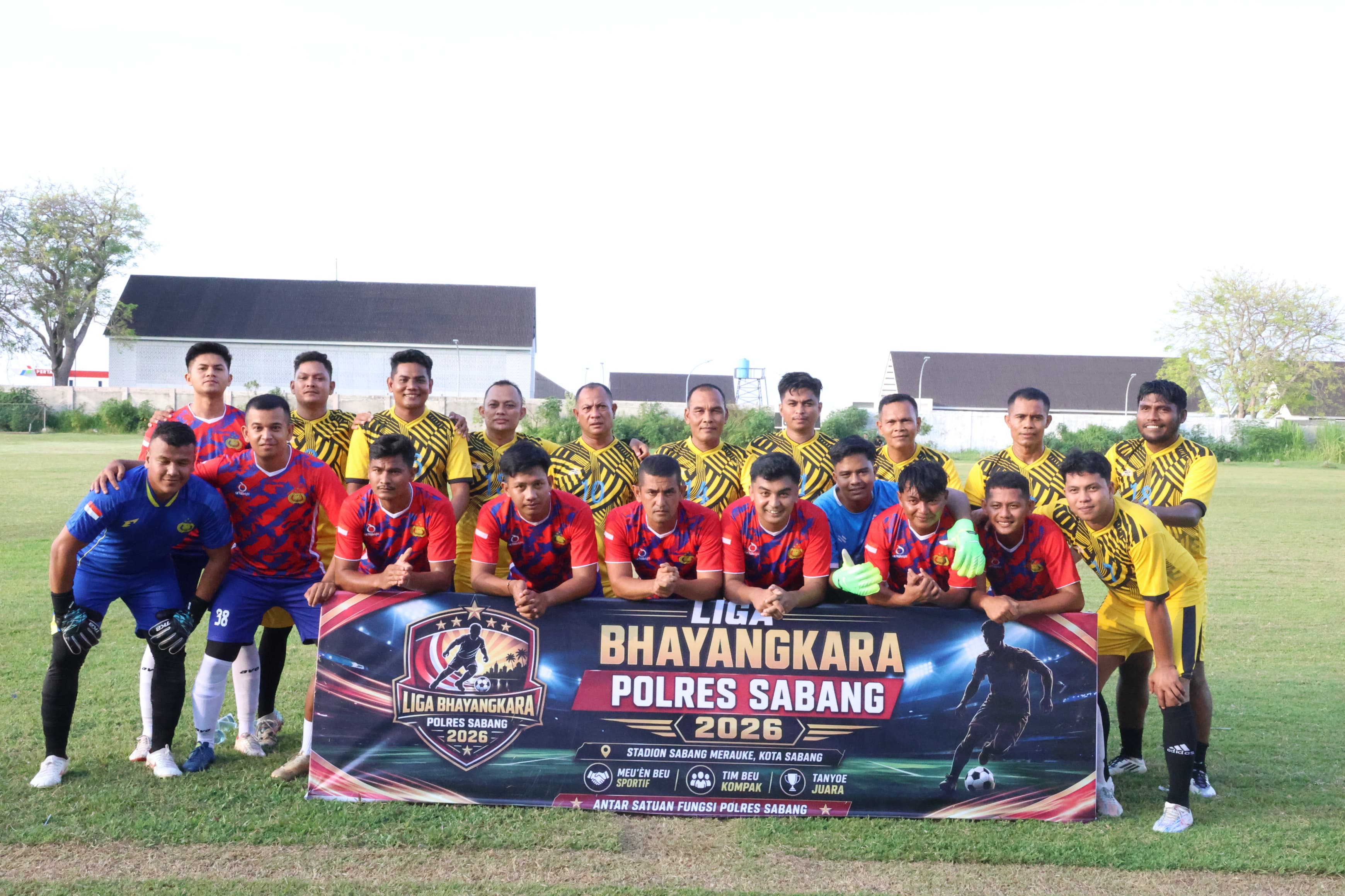 Kapolres Sabang Resmi Buka Liga Bhayangkara Polres Sabang 2026, Garda Meutuah FC dan Karya FC Raih Kemenangan Perdana